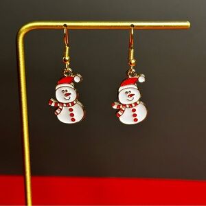 Festive Holiday Theme Christmas Snowman Earrings